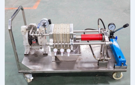Pequeña máquina manual de la prensa de filtro para el acero inoxidable de la palma del aceite de mesa